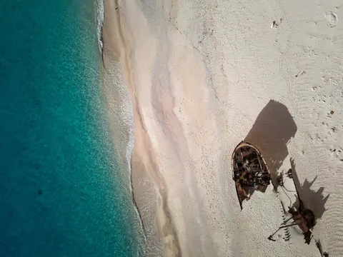 Papel de parede Ilha aérea 4K · ocean · 3840×2880