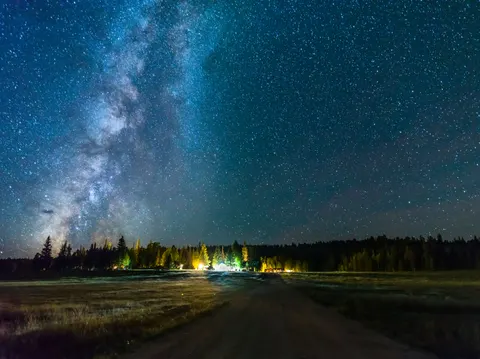 Milky Way Night Sky 4K Wallpaper · space · 3840×2878