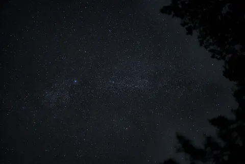 星空 4K壁纸 · space · 3840×2565