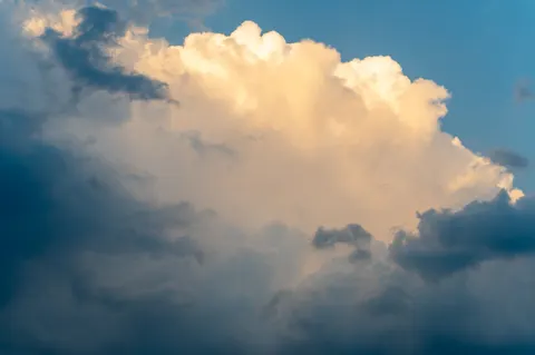 Papel de parede Céu dramático 4K · nature · 3840×2555