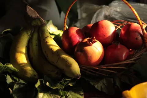Table Still Life 4K Wallpaper · food · 3840×2560