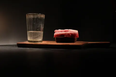 मेज़ पर स्थिर जीवन 4K वॉलपेपर · food · 3840×2560