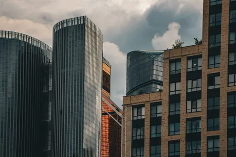 Skyscraper 4K Wallpaper · city · 3840×2560