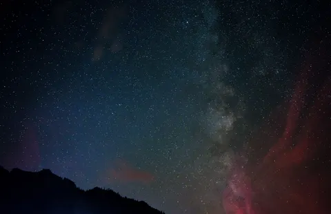 银河 4K壁纸 · space · 3840×2481