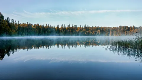 秋の湖 4K壁紙 · autumn · 3840×2161