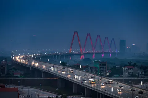 City Bridge 4K Wallpaper · city · 3840×2562