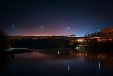 City Bridge 4K Wallpaper · city · 3840×2563