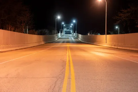 City Bridge 4K Wallpaper · city · 3840×2560