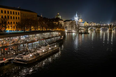 City Bridge 4K Wallpaper · city · 3840×2560
