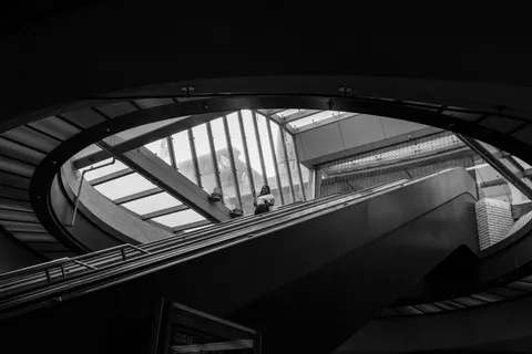 Wendeltreppe 4K Hintergrundbild · architecture · 3840×2560