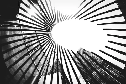 Spiral Staircase 4K Wallpaper · architecture · 3840×2560