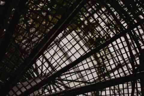 Sfondo Scala a Chiocciola 4K · architecture · 3840×2560