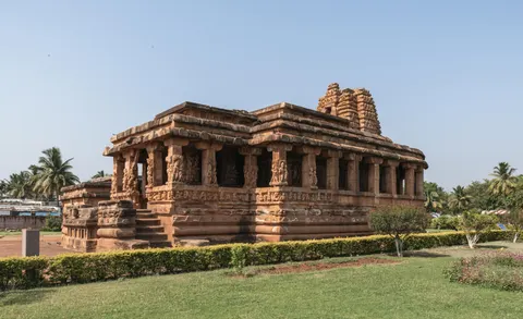 Ancient Temple 4K Wallpaper · architecture · 3840×2348