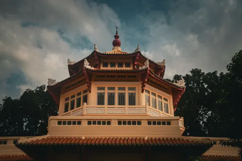 Fondo de pantalla Templo antiguo 4K · architecture · 3840×2553
