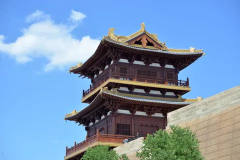 Alter Tempel 4K Hintergrundbild · architecture · 3840×2563