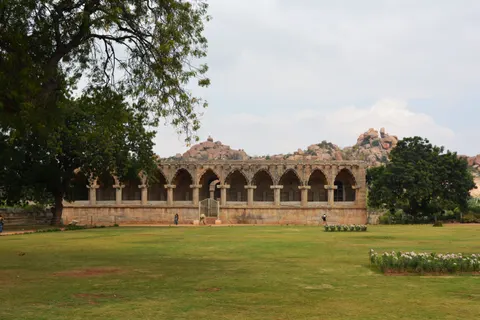 Fond d'écran Temple ancien 4K · architecture · 3840×2560