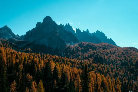 Hình nền Núi Non Mùa Thu 4K · autumn · 3840×2560