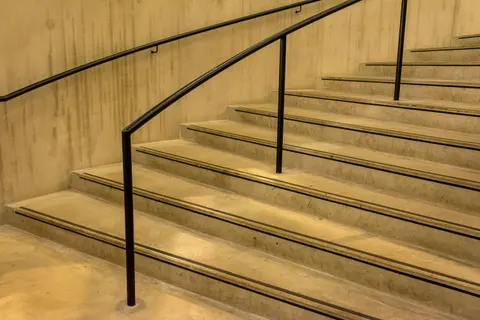 Wendeltreppe 4K Hintergrundbild · architecture · 3840×2560