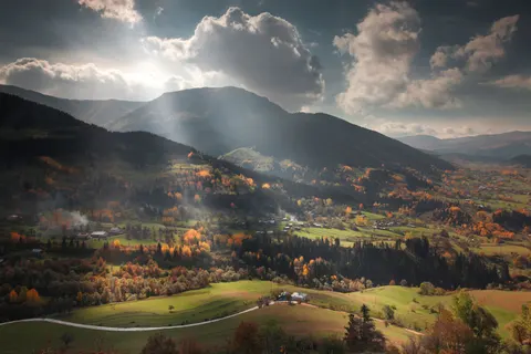 Hình nền Núi Non Mùa Thu 4K · autumn · 3840×2558
