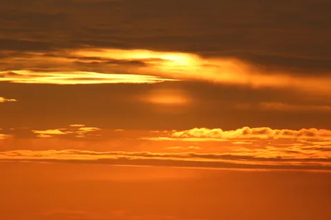 والپیپر غروب طلایی با کیفیت 4K · sunset · 3840×2560