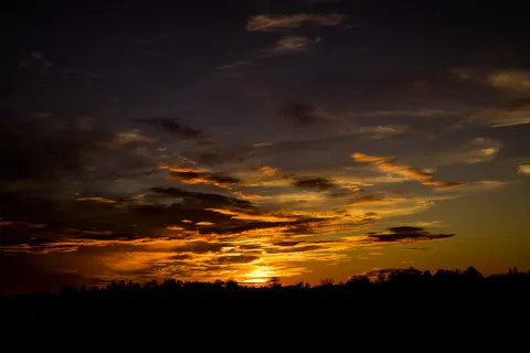 Fondo de pantalla Atardecer dorado 4K · sunset · 3840×2560