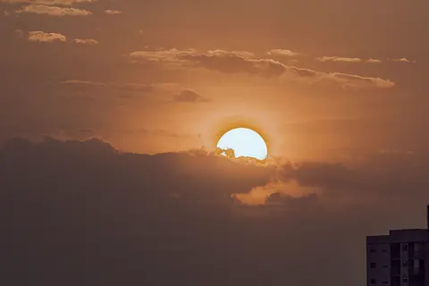 Fondo de pantalla Atardecer dorado 4K · sunset · 3840×2560
