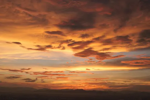 والپیپر غروب طلایی با کیفیت 4K · sunset · 3840×2560