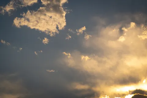 Fondo de pantalla Atardecer dorado 4K · sunset · 3840×2560