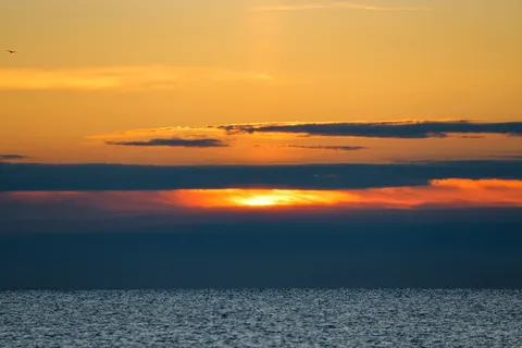 Fondo de pantalla Horizonte al Atardecer 4K · sunset · 3840×2561