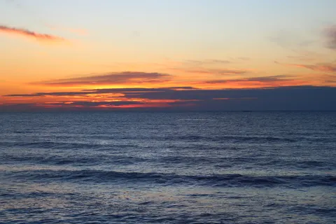 Fondo de pantalla Horizonte al Atardecer 4K · sunset · 3840×2560