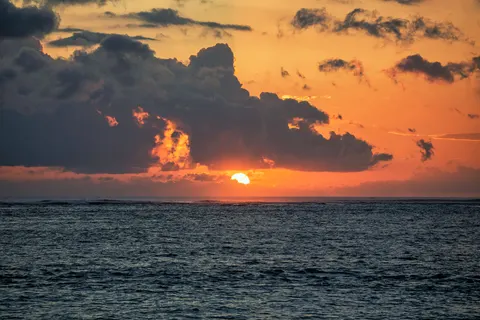夕焼けの地平線 4K壁紙 · sunset · 3840×2560