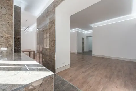 Fondo de pantalla Habitación con Luz Solar 4K · minimal · 3840×2563