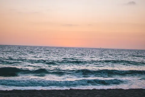 夕焼けの地平線 4K壁紙 · sunset · 3840×2560
