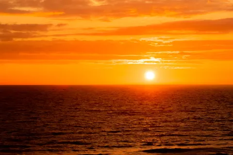 Fondo de pantalla Horizonte al Atardecer 4K · sunset · 3840×2563