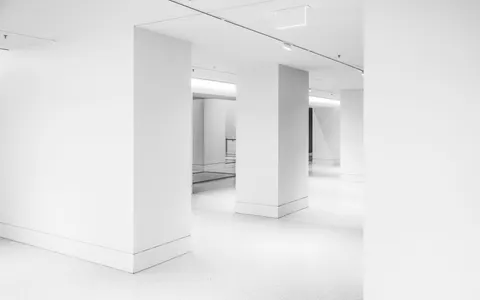 Hình nền Căn Phòng Ngập Nắng 4K · minimal · 3840×2402