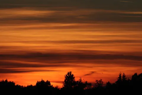 والپیپر سایه‌نمای غروب با کیفیت 4K · sunset · 3840×2560