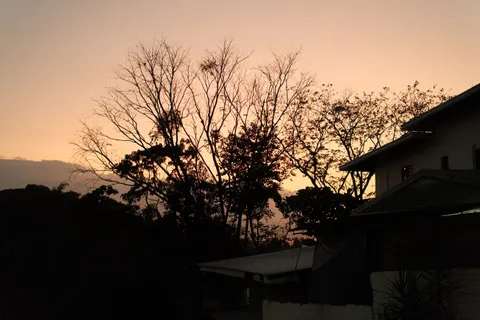 Tapeta Sylwetka o Zachodzie Słońca 4K · sunset · 3840×2560