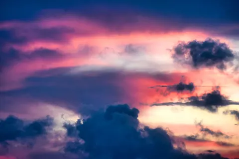 والپیپر غروب صورتی با کیفیت 4K · sunset · 3840×2560
