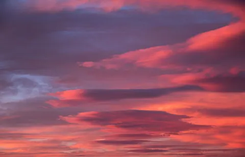 والپیپر غروب صورتی با کیفیت 4K · sunset · 3840×2470