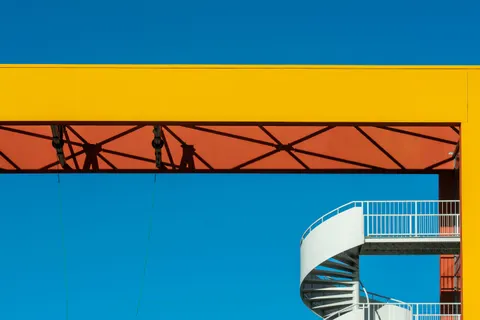 Spiral Merdiven 4K Duvar Kağıdı · architecture · 3840×2560