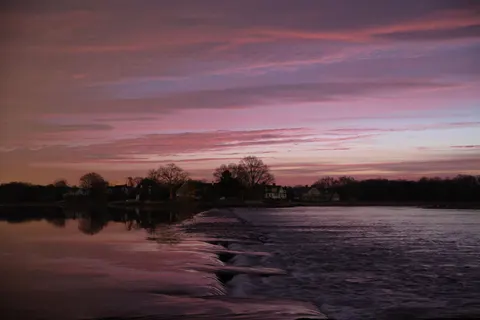 Fondo de pantalla Atardecer rosa 4K · sunset · 3840×2561