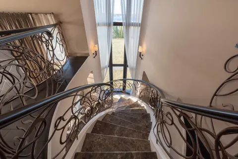 Wendeltreppe 4K Hintergrundbild · architecture · 3840×2563