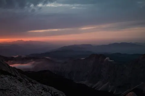 Tapeta Góry o Zachodzie Słońca 4K · sunset · 3840×2560