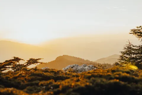 夕阳山景 4K壁纸 · sunset · 3840×2560