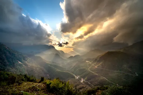 Tapeta Góry o Zachodzie Słońca 4K · sunset · 3840×2561