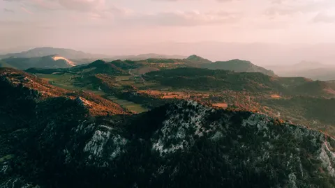 Papel de parede Montanhas ao por do sol 4K · sunset · 3840×2160