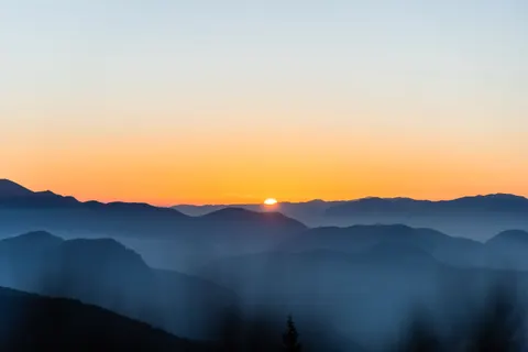 Tapeta Góry o Zachodzie Słońca 4K · sunset · 3840×2560