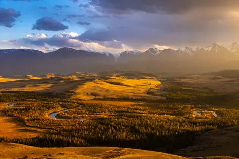 Papel de parede Montanhas ao por do sol 4K · sunset · 3840×2560