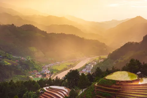 Papel de parede Montanhas ao por do sol 4K · sunset · 3840×2563