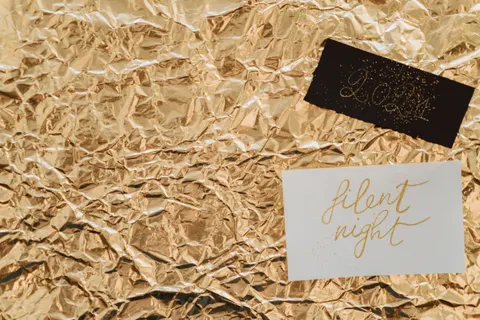 Gold Foil 4K Wallpaper · textures · 3840×2560